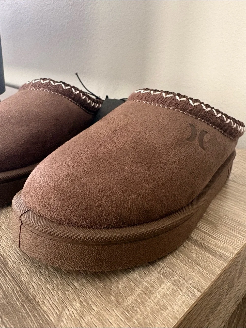 Hurley Brown Suede Slip-On Mule Slippers Size 11 - New
